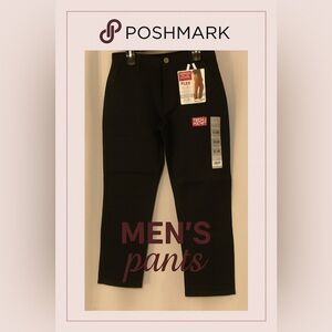 Signature Levi Strauss Black Chinos Flex Pants